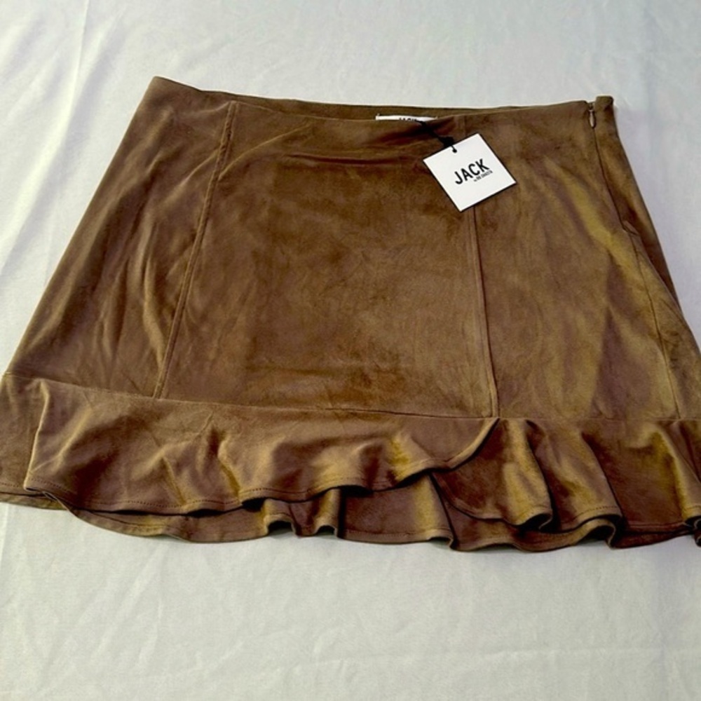 Jack by BB Dakota Faux Suede Ruffle Hemline Skirt NWt Sz Lg Rich Carmel Color